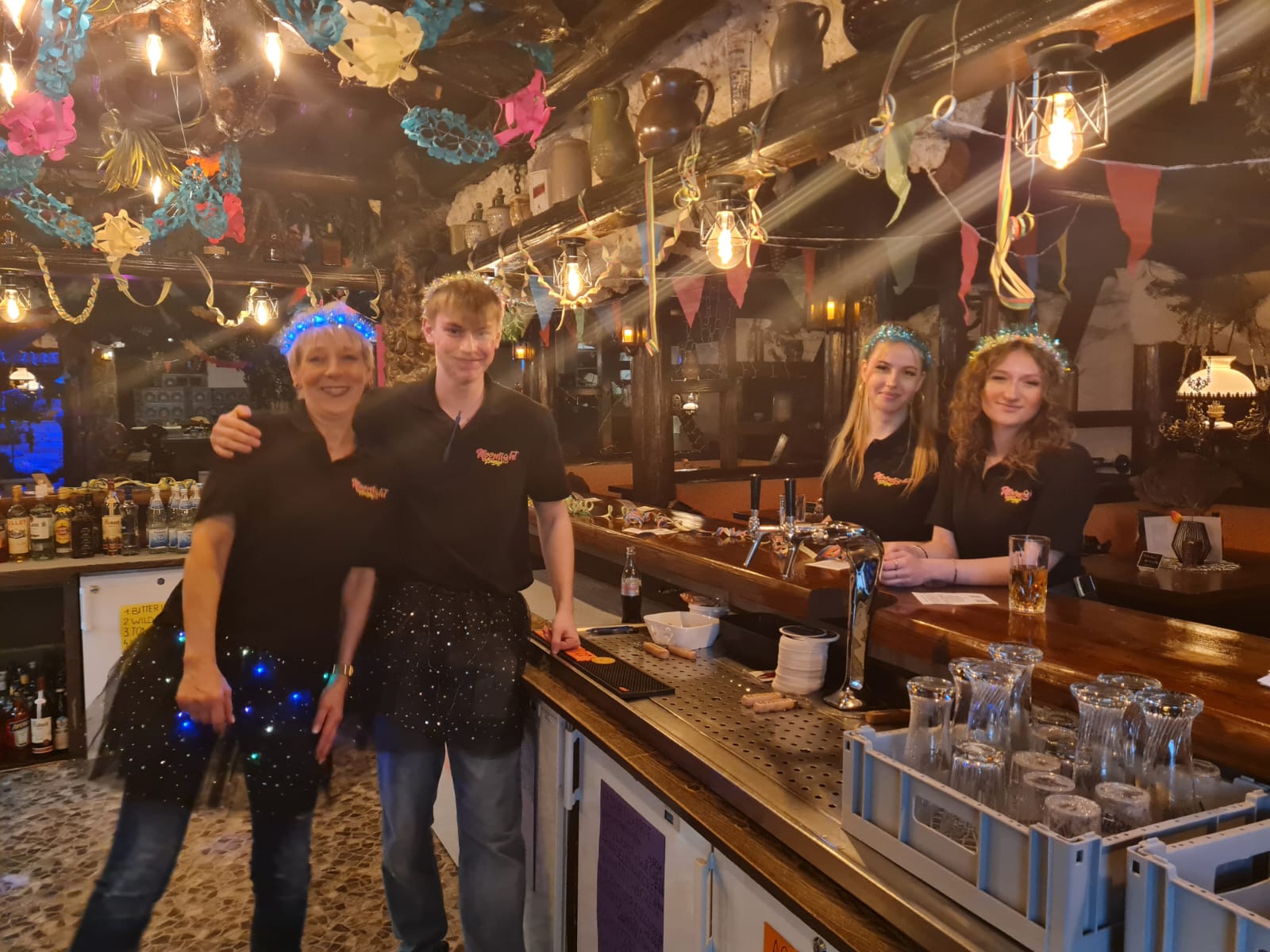 Moonlight Lounge - WhatsApp Image 2026-01-04 at 22.52.23 (1).jpeg